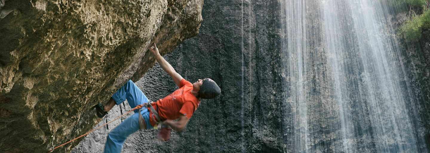 David bei der Erstbegehung von Avaatara im Libanon (9a bzw 11. Grad).