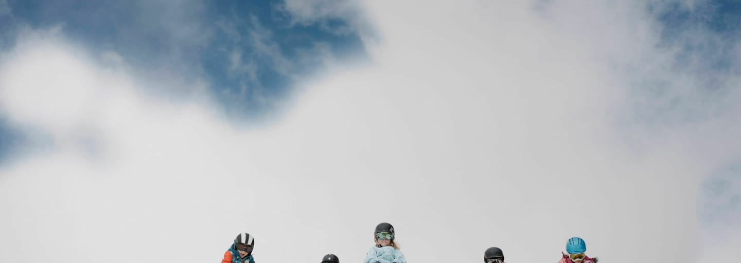 Zum Fürchten süß - Rodelrennen hoch über dem Zillertal.