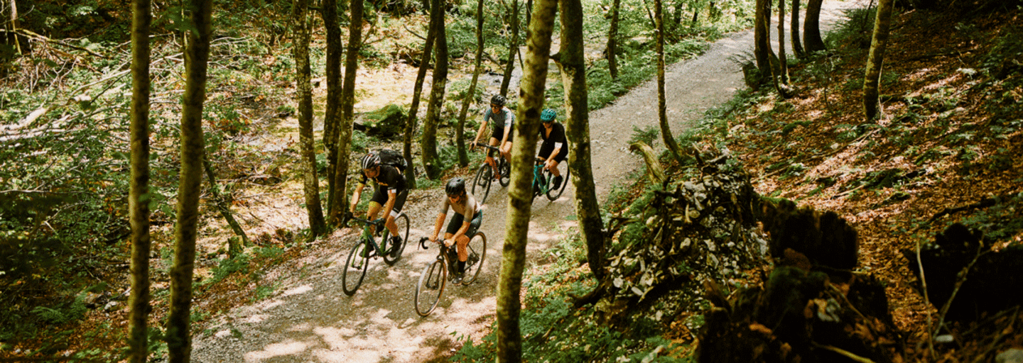Gravel Biken im Grenzgebiet zwischen dem Chiemgau, dem Salzburger Land und Tirol.