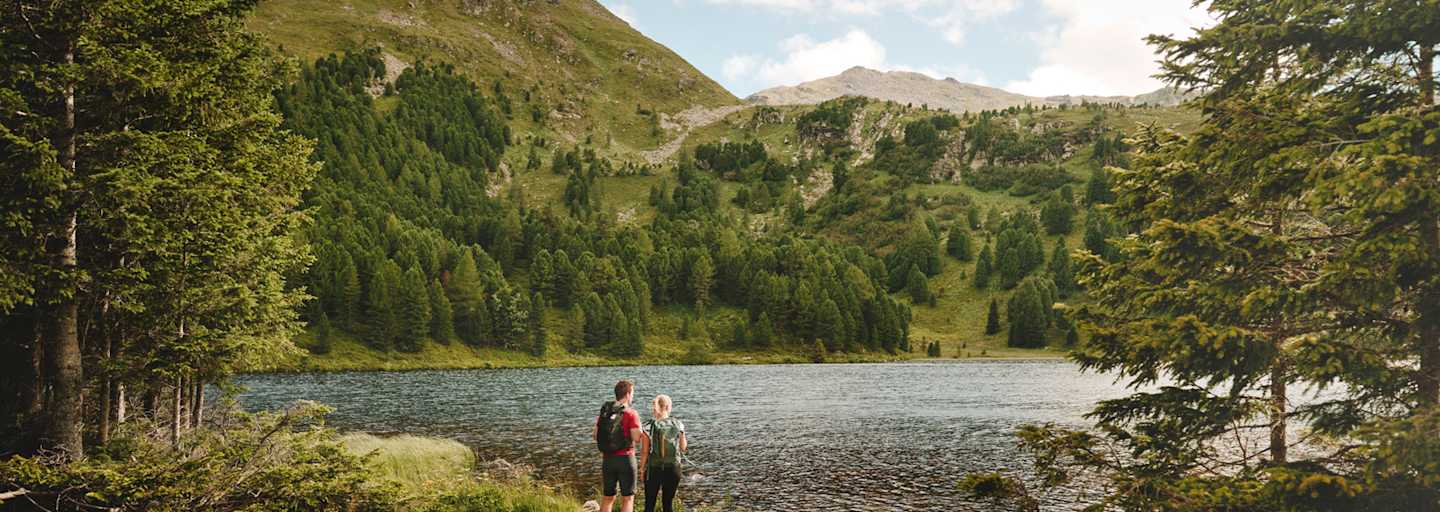 Idyllische Bergseen und regionale Gerichte: Dafür ist die Erlebnisregion Murtal bekannt.