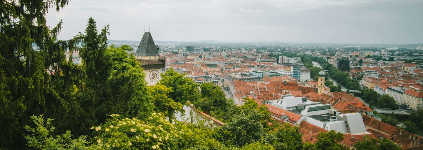 Blick vom Uhrturm über Graz