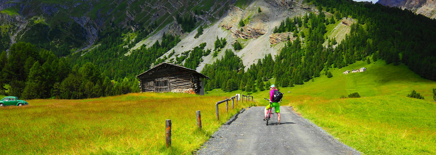 Mountainbiken: Aus Italien in die Schweiz