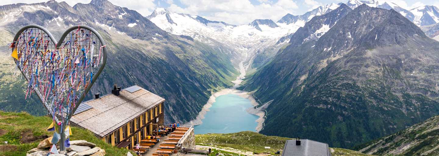 Die Olpererhütte (2.389 m) in den Zillertaler Alpen
