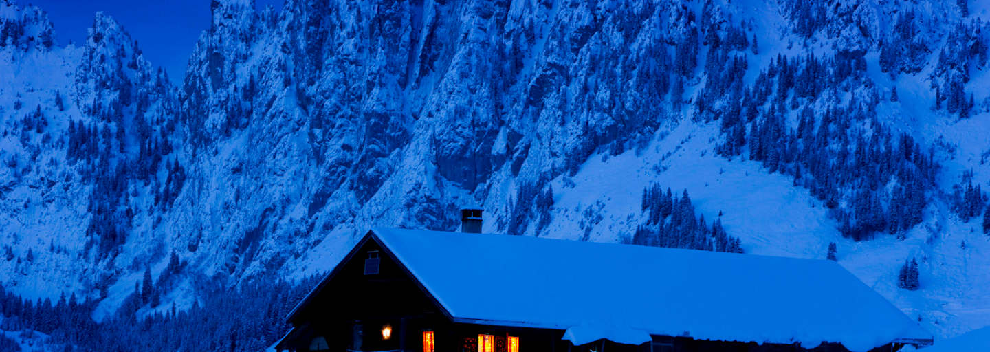 Wer es gerne ruhiger mag: Silvester am Berg