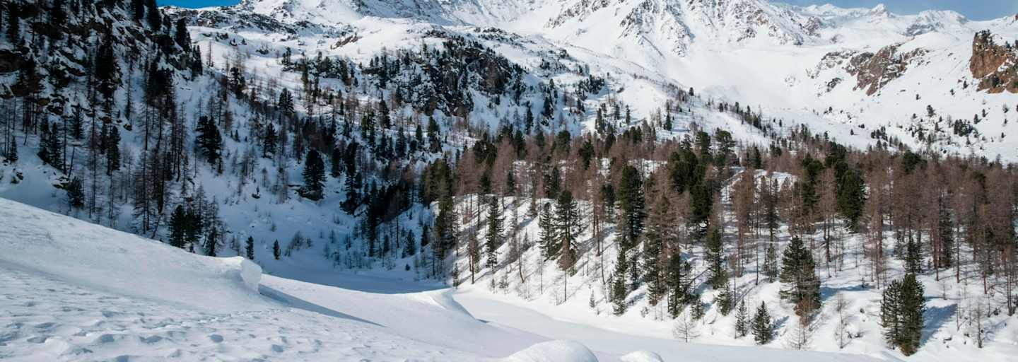 Schneeschuhwandern im idyllischen Südtiroler Ultental