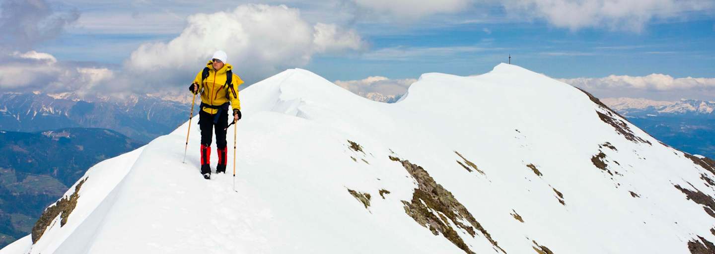Auf dem Gipfelrücken des Kleinen Laugen (2.292 m) in Südtirol