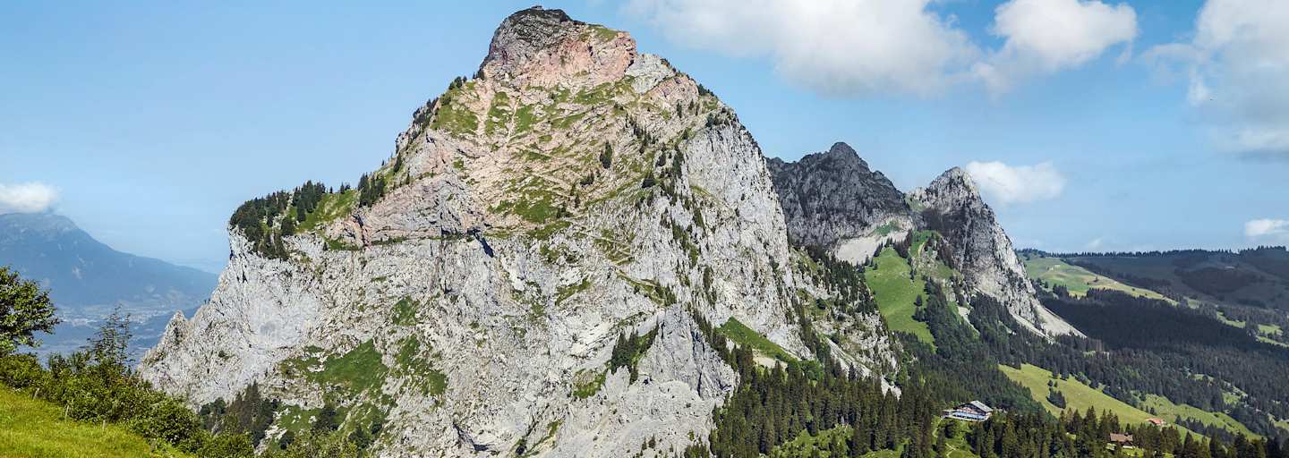 Der Mythen bei wunderschönem Sonnenschein.