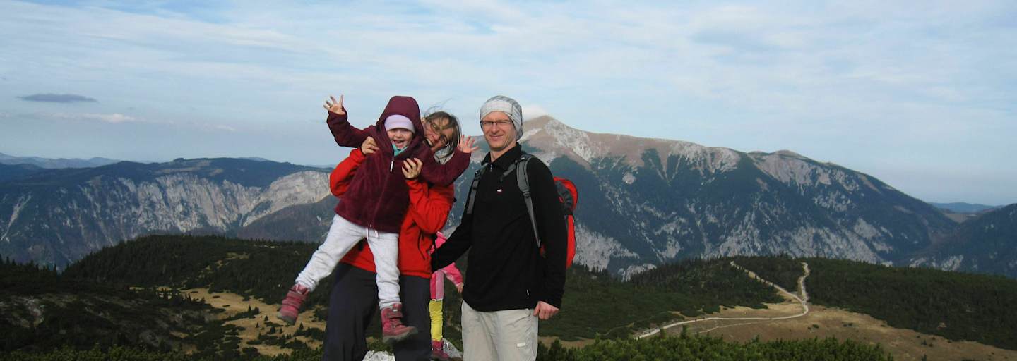 Wandern mit Kindern auf der Rax: Sabine Schlögl und Familie