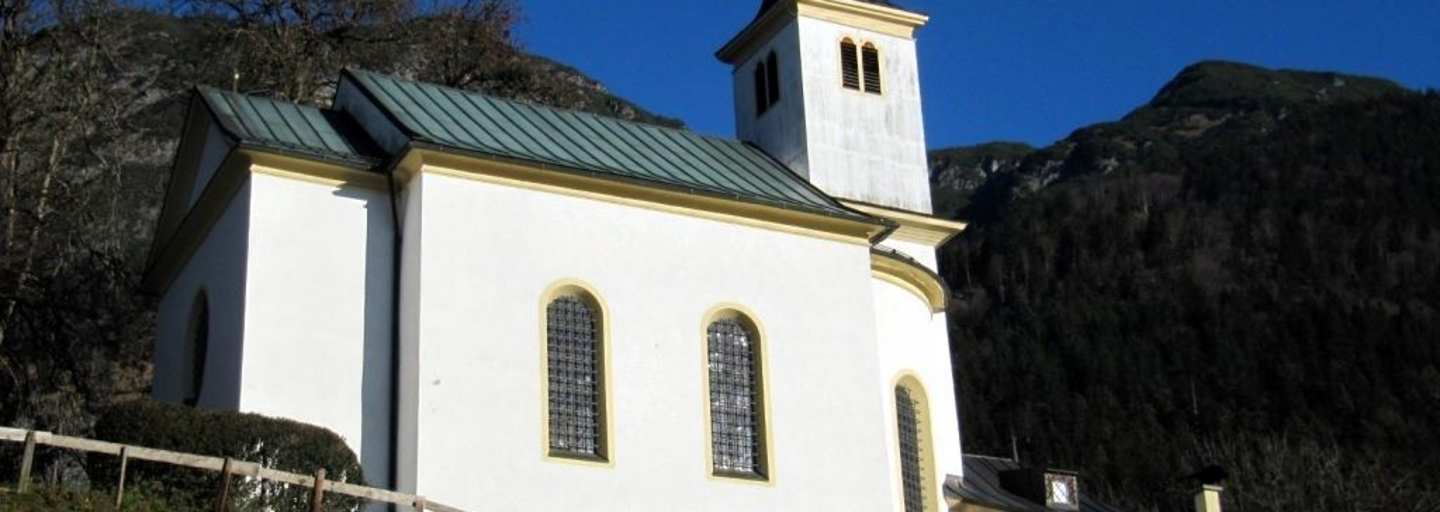 Beim Romedius-Kirchl in Thaur nahe Innsbruck beginnt der Romedius-Pilgerweg.