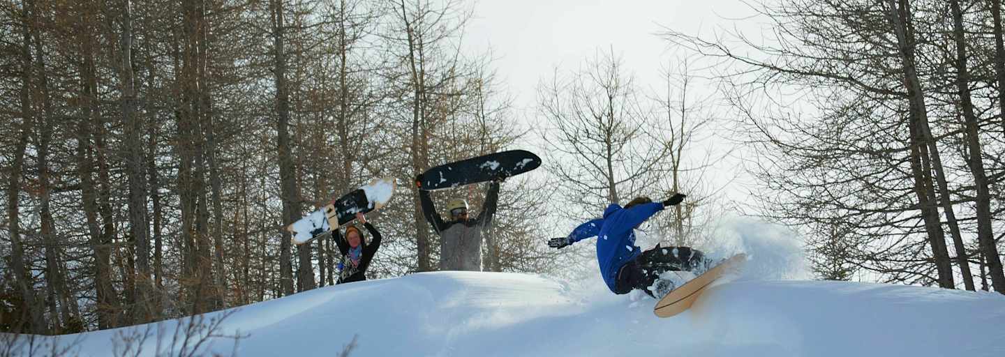 Powdersurfen: Snowboarden ohne Bindung