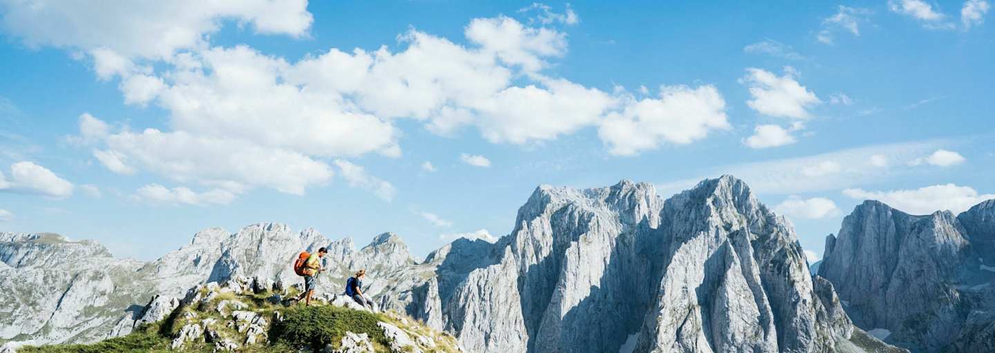 Nationalpark Prokletije: Die Volusnica (1.879 m) an der Grenze von Montenegro und Albanien erschließt einen atemberaubenden Blick