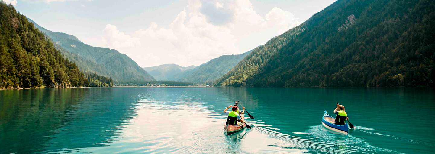 Das Ostufer des Weissensees ist besonders ruhig.
