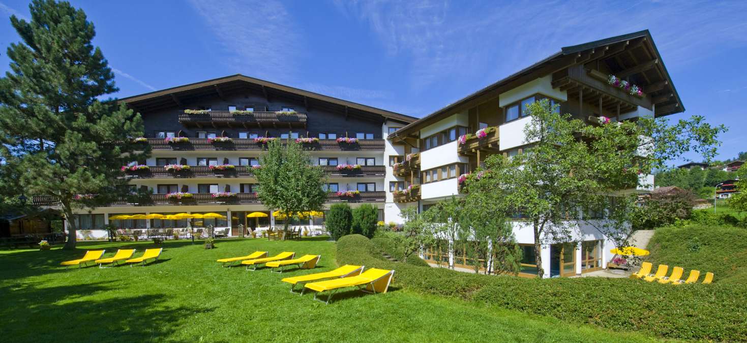 Hotel Sonnalp Aussen Sommer
