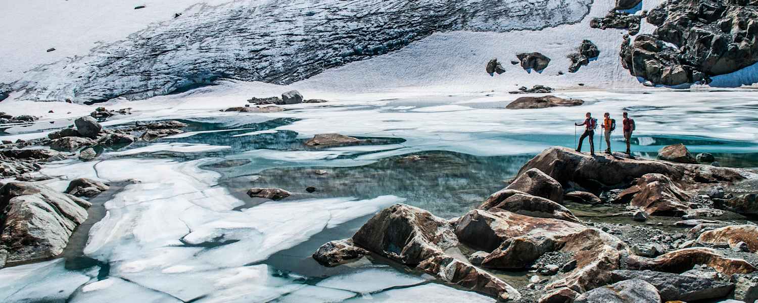 Gletschersee am Fuß des Turmferners in den Alpeiner Bergen