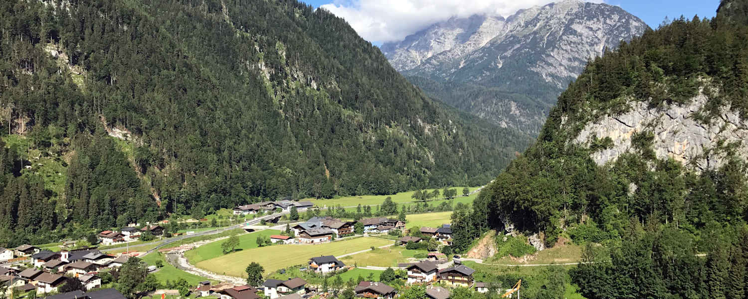 Das Bergsteigerdorf Weißbach bei Lofer im Salzburger Saalachtal