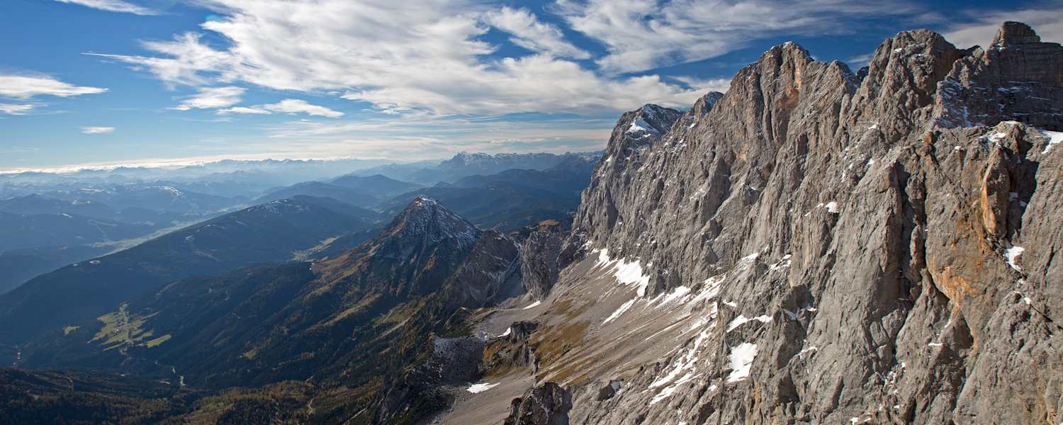 Dachsteingebirge mit der Südwand