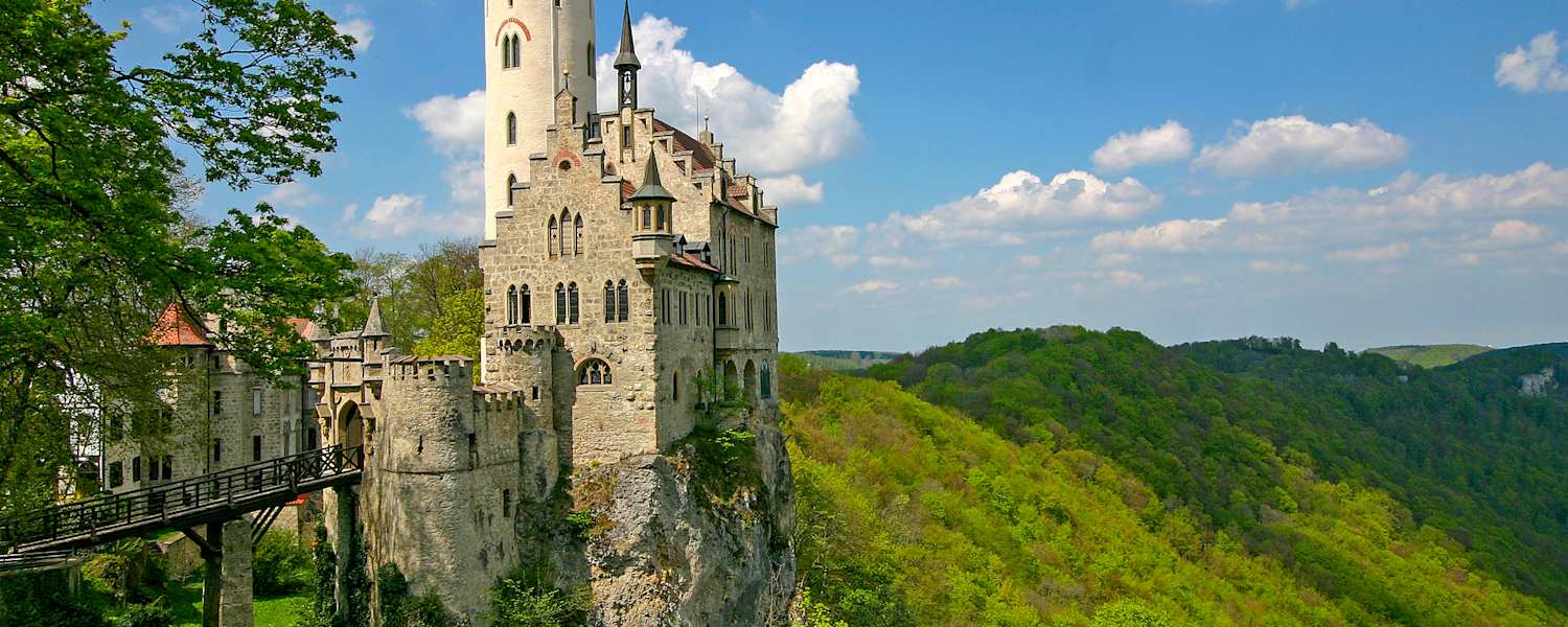 Der Höhepunkt der stadtnahen Wanderung bei Reutlingen: das Schloss Lichtenstein