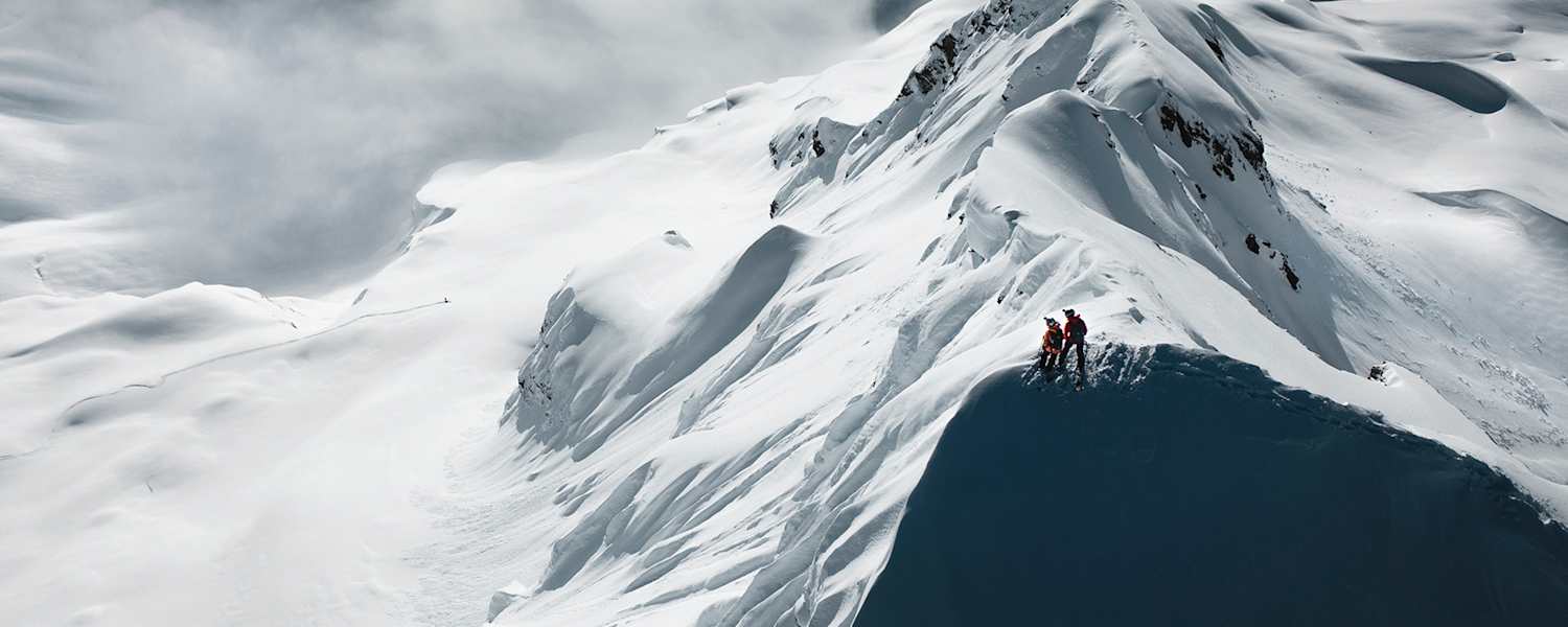 Anna Wallner nimmt die Zuschauer mit ins Freeride-Paradies am Arlberg.