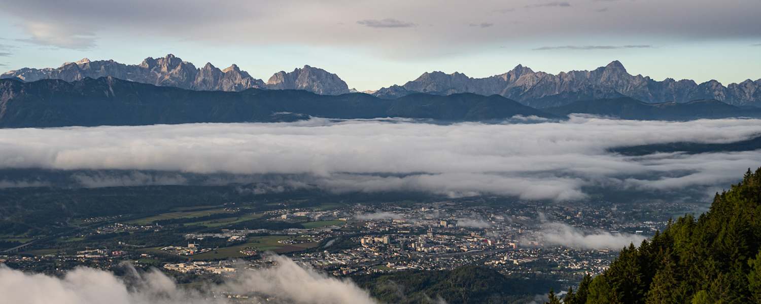 Ausblick von unserer Unterkunft mit Blick auf die Julischen Alpen