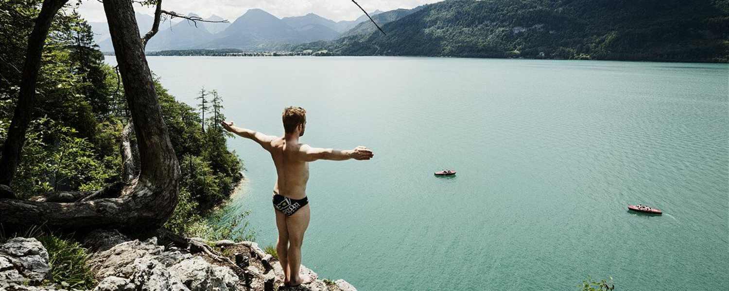 Alain Kohl beim Klippenspringen