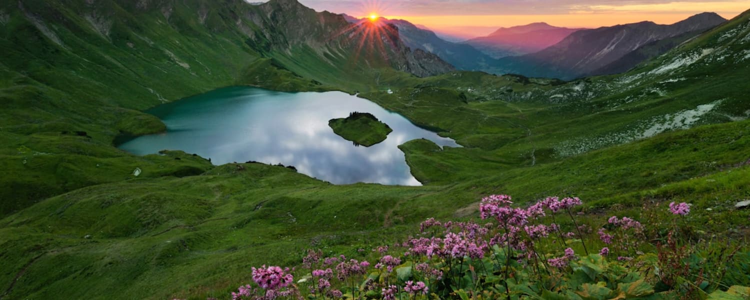 Der Schrecksee bei Bad Hindelang in den Allgäuer Alpen in Bayern