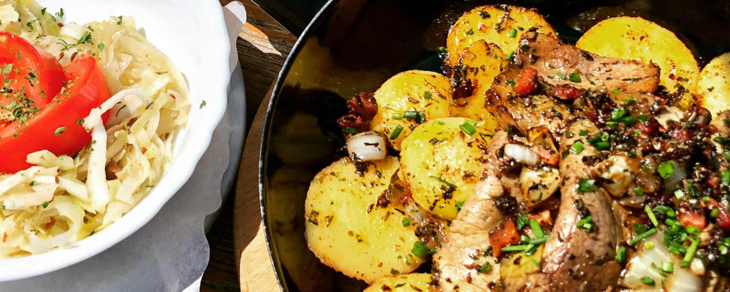Tiroler Gröstl mit Krautsalat von der Coburger Hütte