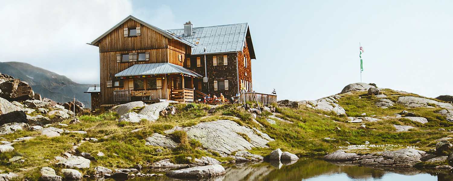 Cover-Shot: Die Bremer Hütte im Stubai