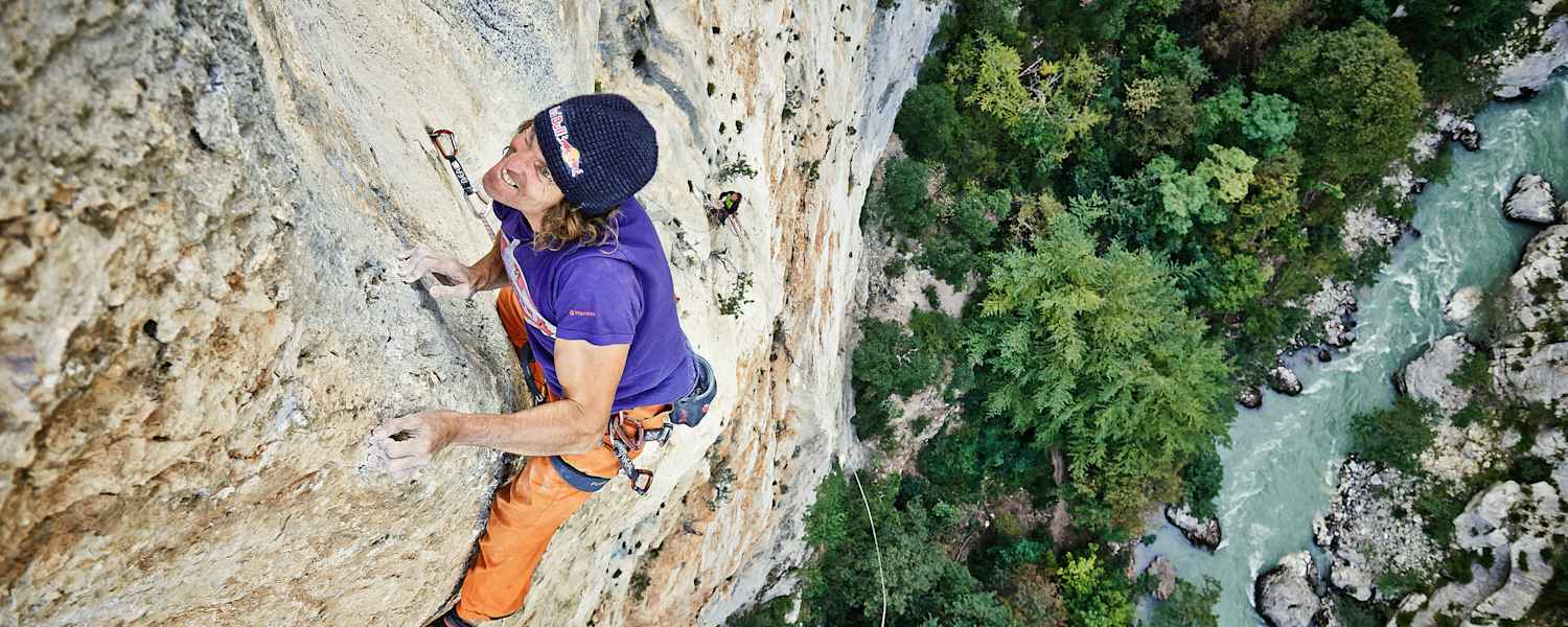 Stefan Glowacz klettert in der Verdonschlucht