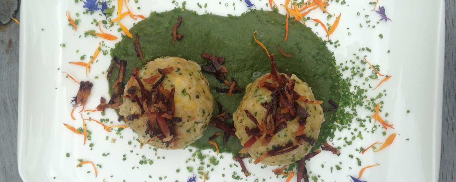 Ideal als Beilage wie als Hauptspeise: Speckknödel von der Landsberger Hütte in Tirol