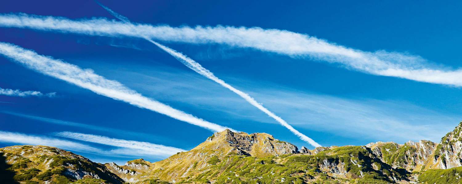 Kondensstreifen Flugzeuge