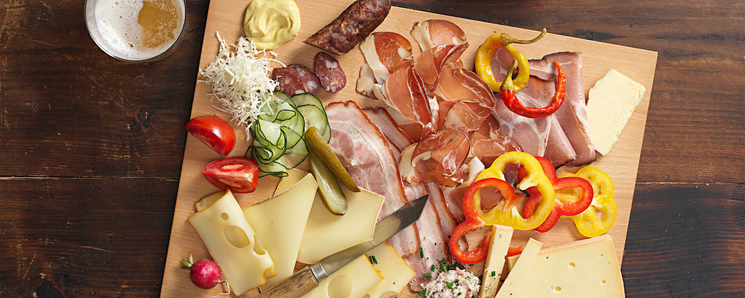 Brettljause auf der steirischen Grazerhütte