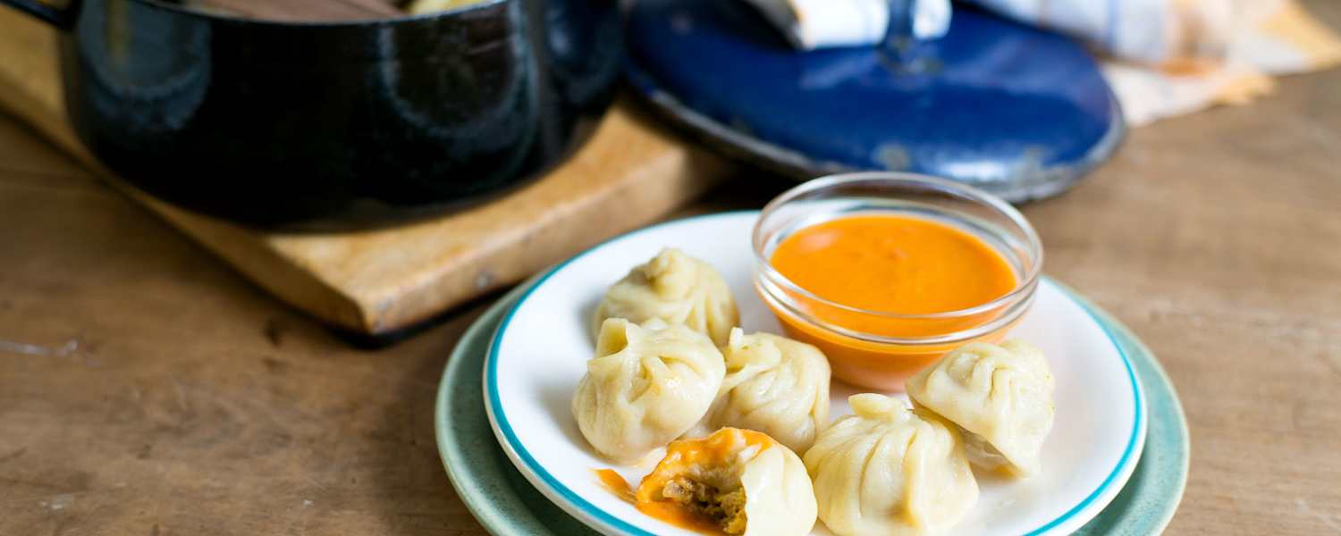 Rezept: Nepalesische Momos mit Tomatensauce