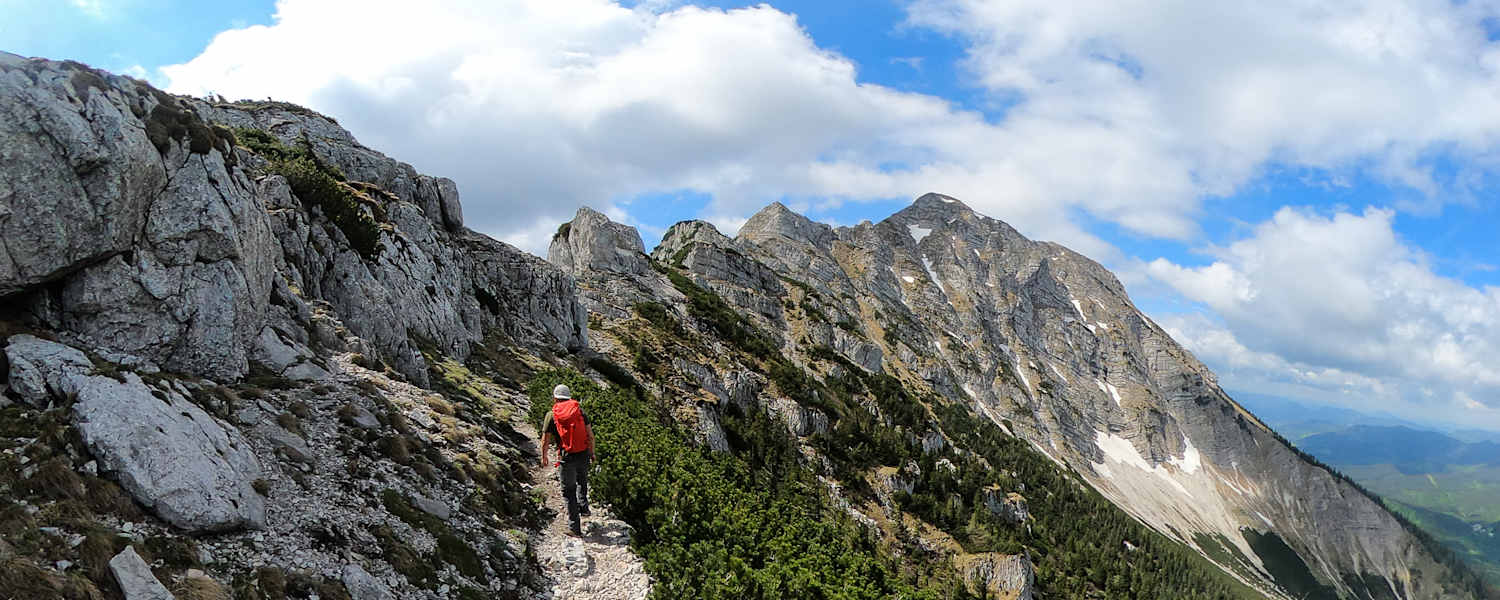 Bergsteiger am Rauhen Kamm auf den Ötscher