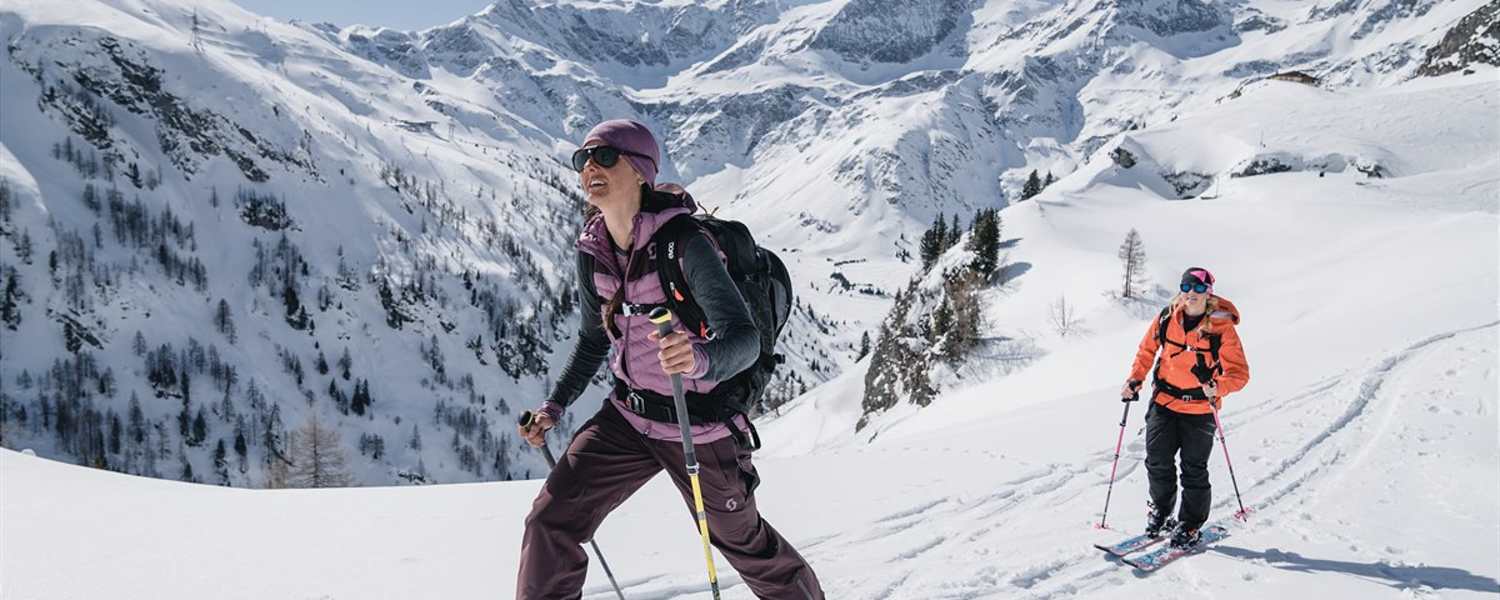 Viktoria Rebensburg und Sandra Lahnsteiner