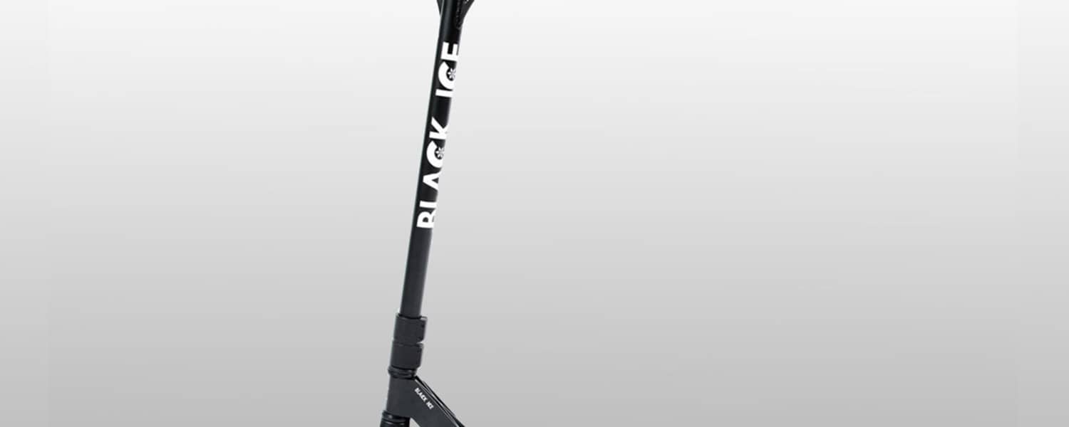 Black Ice Snow Scooter von Micro