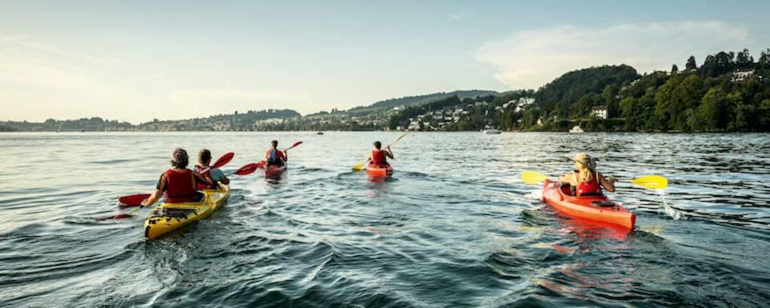 Mit den Kajaks am Vierwaldstättersee.