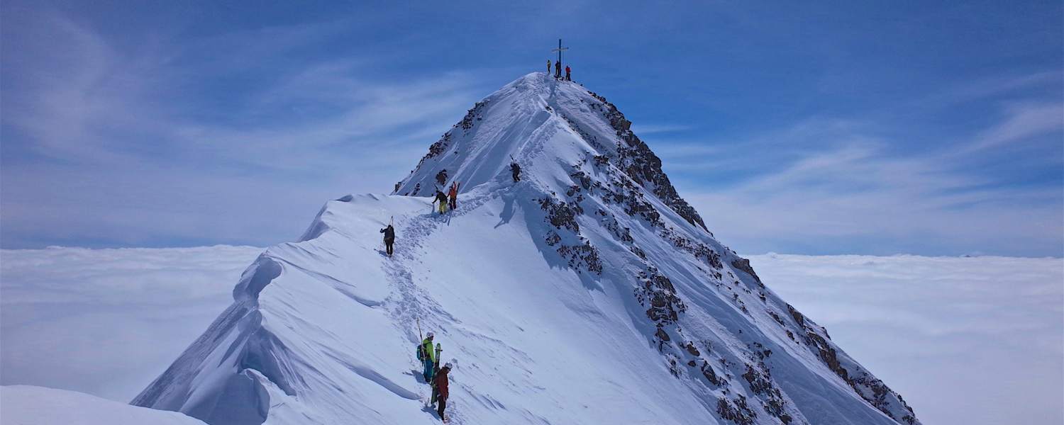Die Wildspitze mit Skitourengeher
