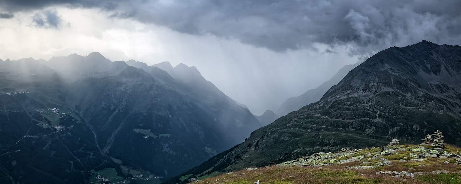 Gewitterstimmung in den Ötztaler Alpen