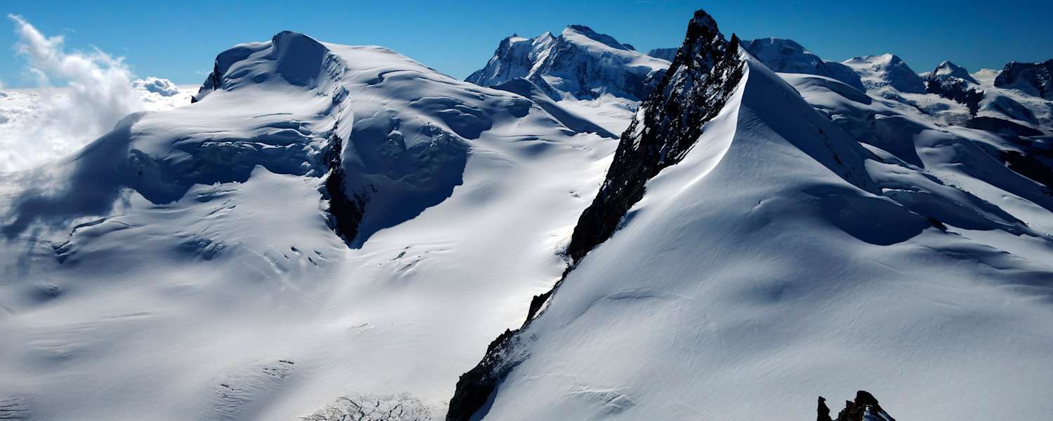 Allalinhorn: Blick in die Allalingruppe in den Walliser Alpen