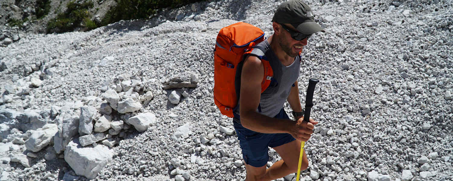Bergsteigen bei Hitze: Kopfbedeckung