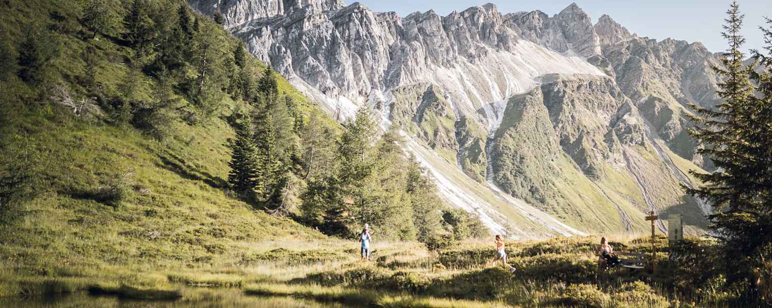 Ob Berge, Therme oder Burgen – in der goldenen Jahreszeit gibt es rund um Sterzing viel zu entdecken.