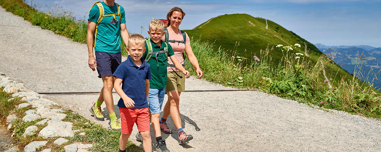 Der Burmiweg an der Kanzelwand ist für Familien genau das Richtige.