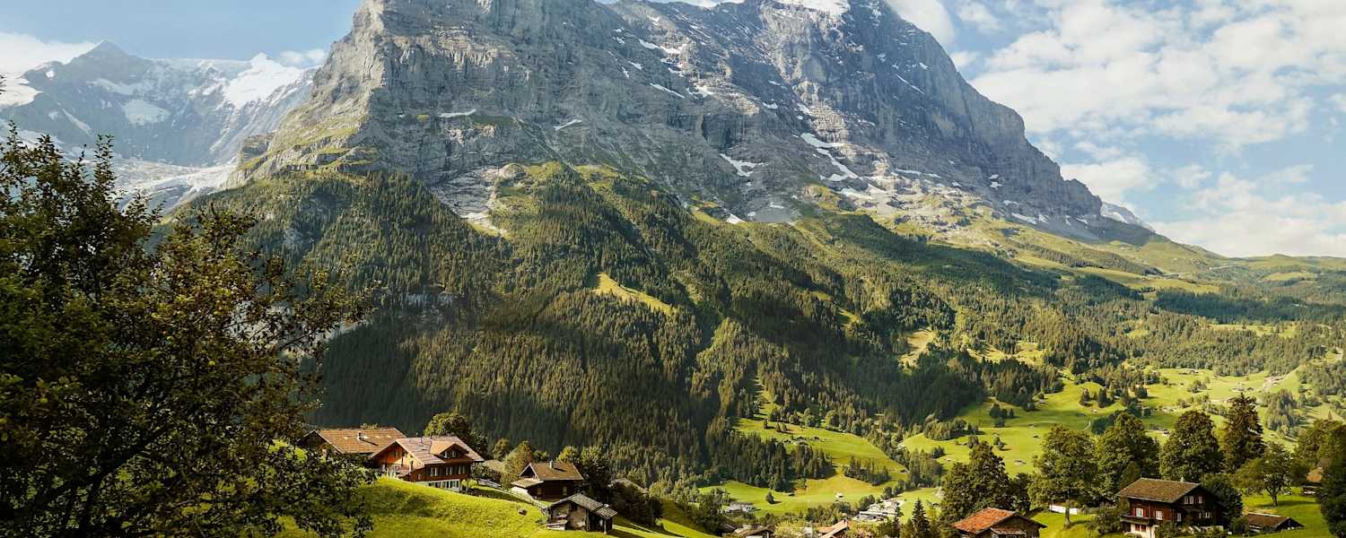 Der Eiger von der Ferne.