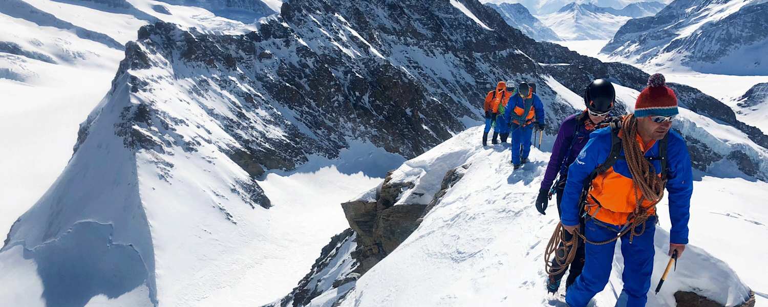 Eiger Extreme: Winterbesteigung des Mönchs in der Jungfrau-Region in den Berner Alpen