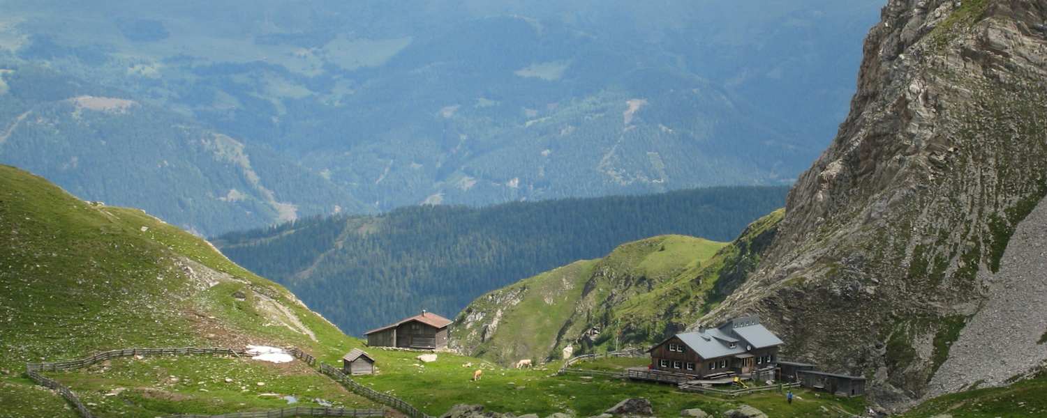 Karnischer Höhenweg: Obstanserseehütte