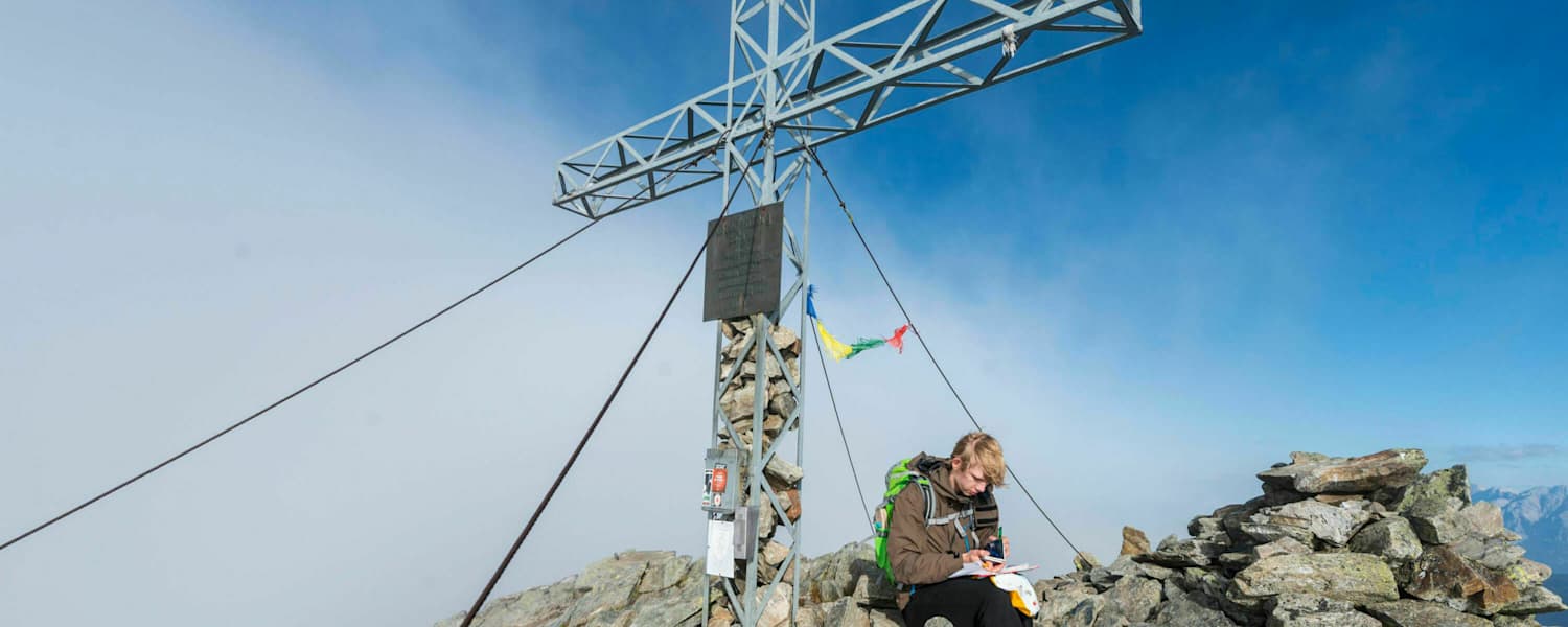 Gipfelbuch am Greifenberg in den Schladminger Tauern