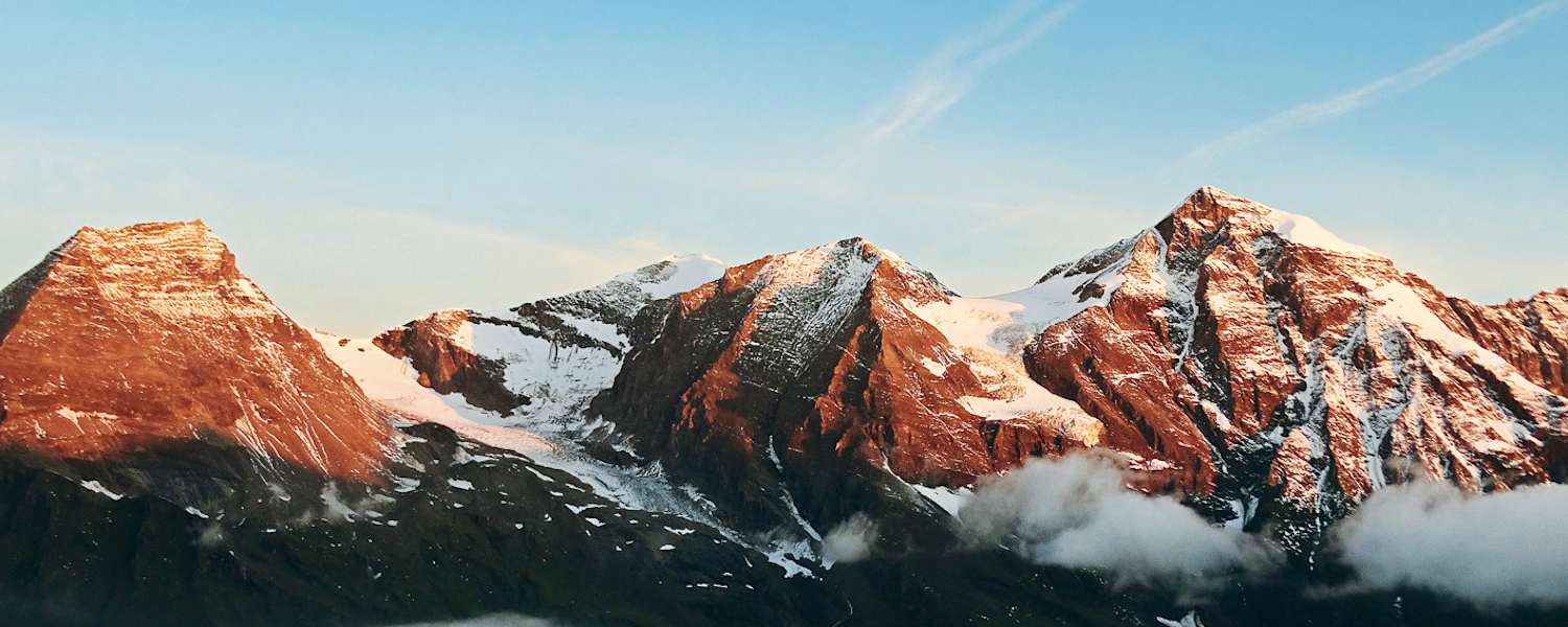 Natur-Erlebnisweg Ferleiten: Blick in die Glocknergruppe mit dem Großen Wiesbachhorn