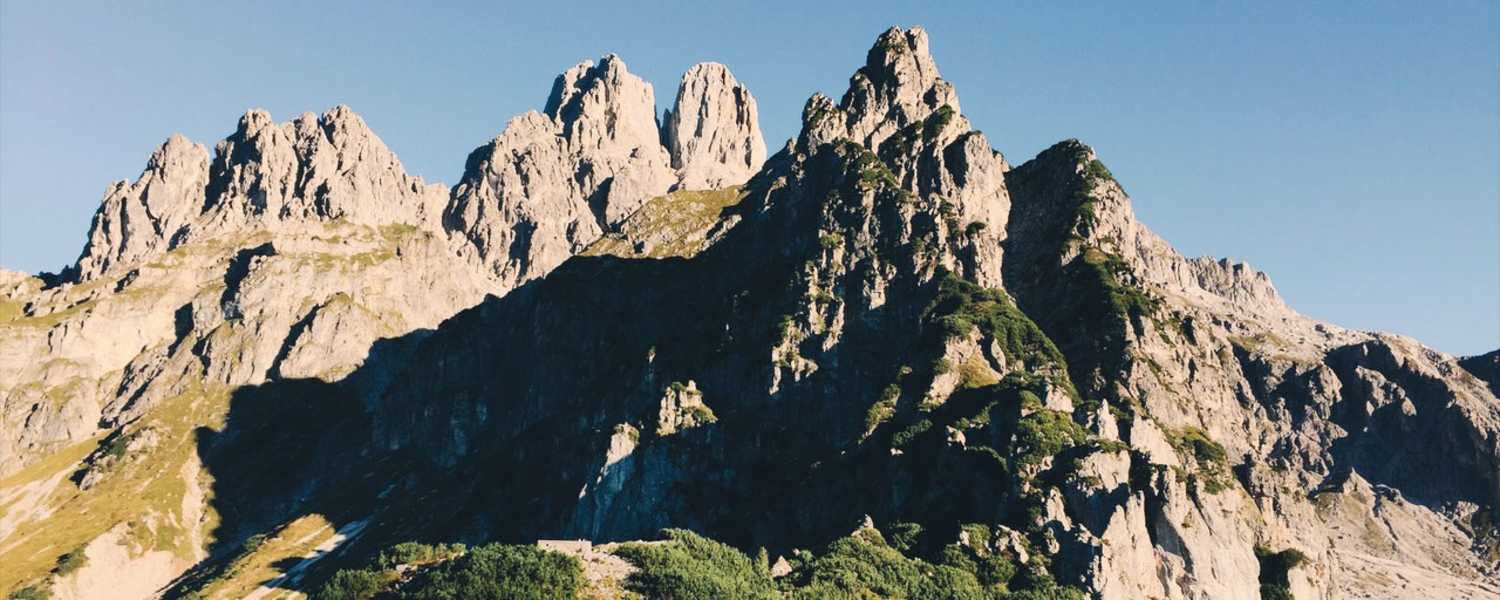 Dachsteingebirge: Gosaukamm an der Grenze von Salzburg zu Oberösterreich
