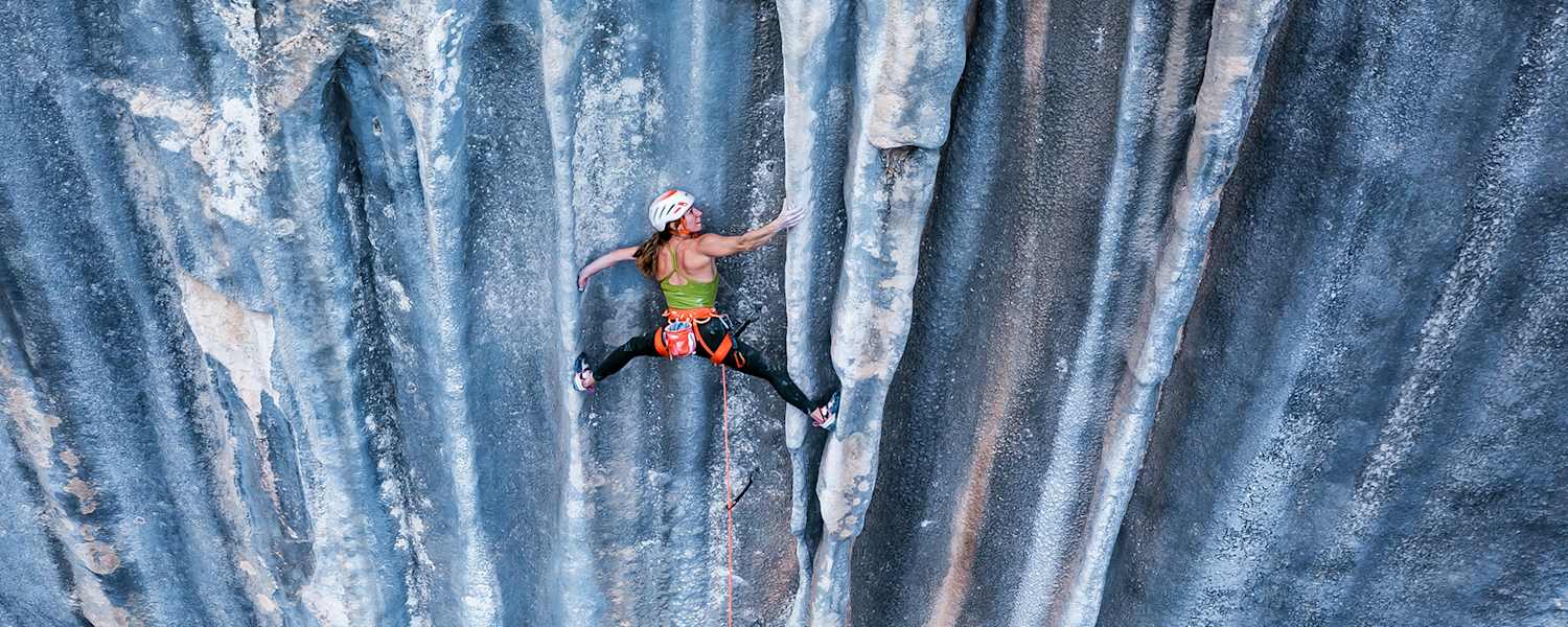 Klettern, steile Felswand, Petzl, NEOX