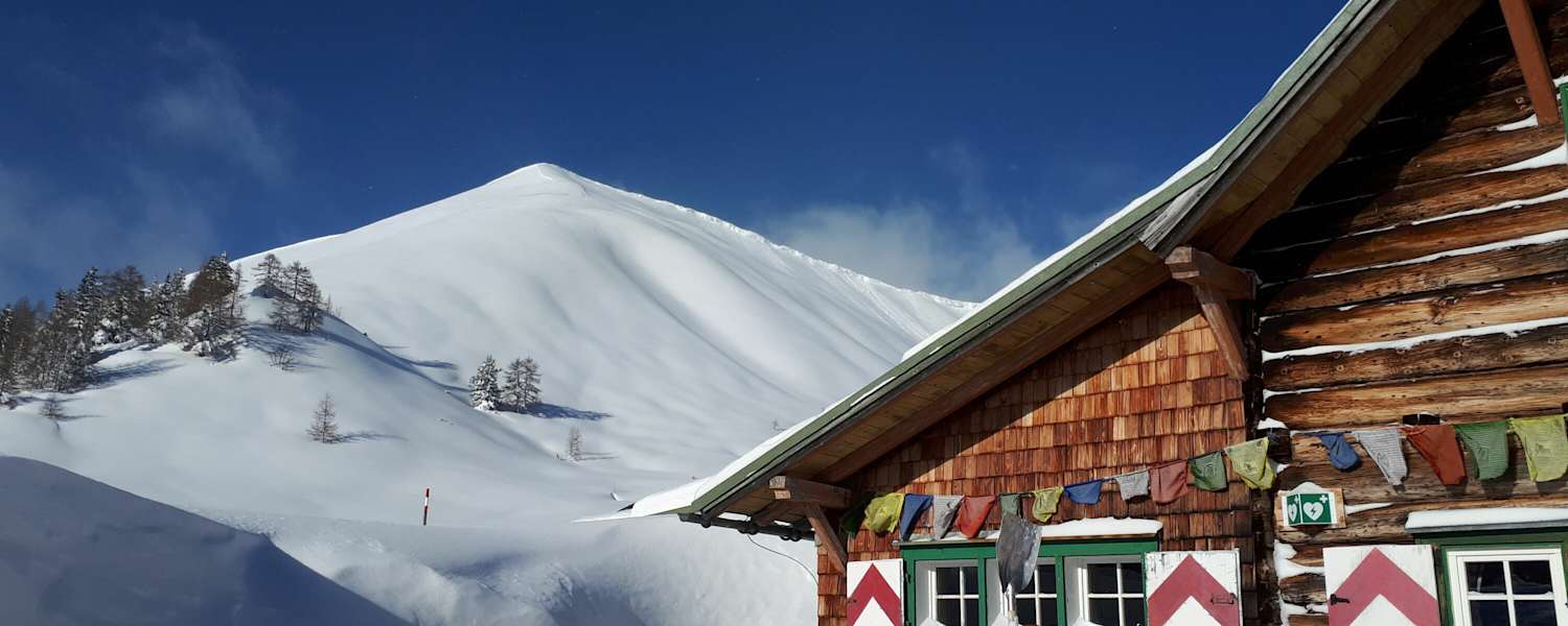 Der perfekte Ausgangspunkt für eine Wochenede voller Pulverschnee, die Südwiener Hütte